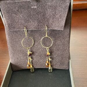 Elegant 14 kt gold hanging earrings  w/ multiple gorgeous briolette gemstones